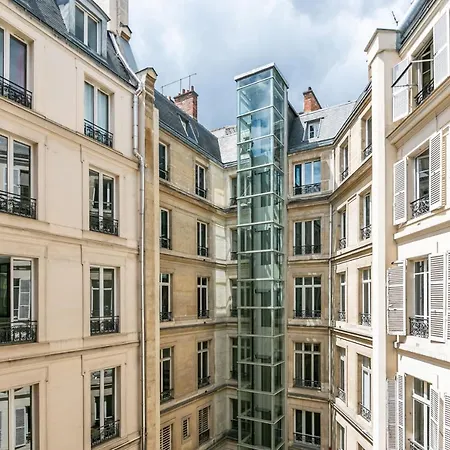 Ws Haussmann - La Fayette 2* Paris